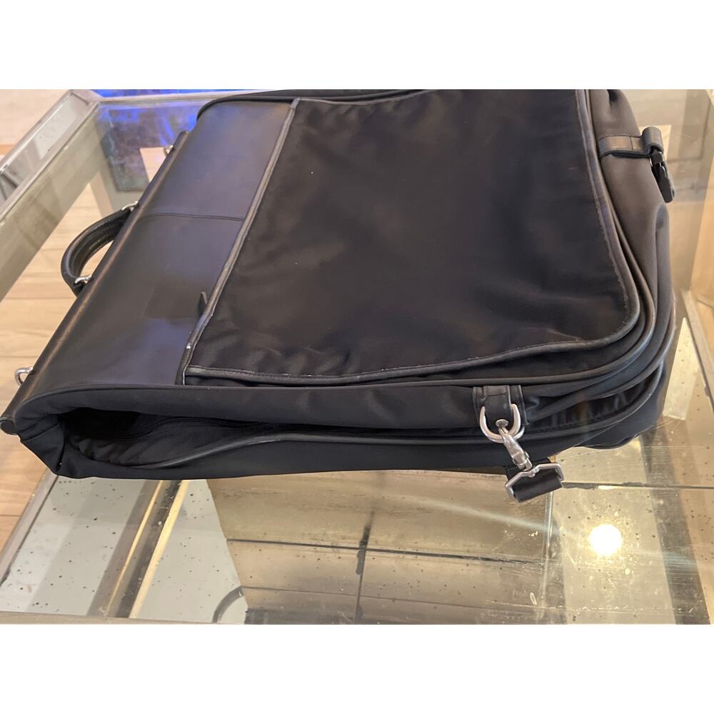 RARE Vintage Coach Garmet Bag Leather Trim Lots of Pockets - Picture 3 of 16